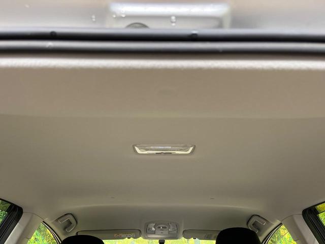 プリウス Ｓ　純正ＳＤナビ　禁煙車　スマートキー　ＨＩＤヘッドランプ　ビルトインＥＴＣ　純正１５インチアルミ　オートライト　オートエアコン　Ｂｌｕｅｔｏｏｔｈ再生　ＣＤ再生　地デジ（35枚目）