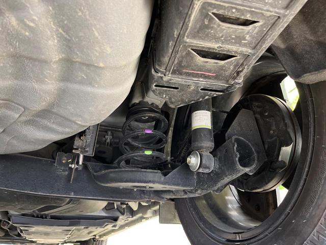 オーラ Ｇ　レザーエディション　コネクトナビ　ＢＯＳＥサウンド　アラウンドビューモニター　プロパイロット　インテリジェントルームミラー　ＢＳＭ　電動パーキングブレーキ　革シート　ＬＥＤヘッドライト　オートハイビーム（21枚目）