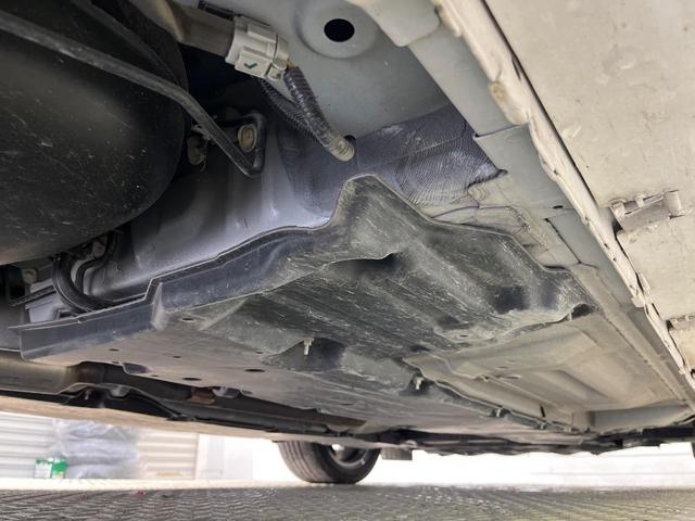 オーラ Ｇ　レザーエディション　コネクトナビ　ＢＯＳＥサウンド　アラウンドビューモニター　プロパイロット　インテリジェントルームミラー　ＢＳＭ　電動パーキングブレーキ　革シート　ＬＥＤヘッドライト　オートハイビーム（23枚目）