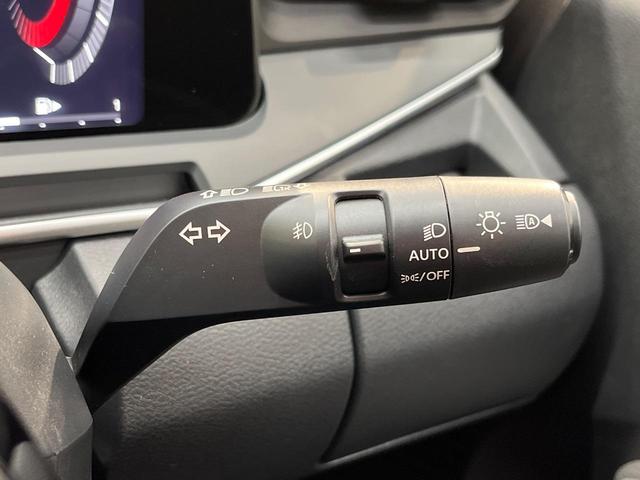 オーラ Ｇ　レザーエディション　コネクトナビ　ＢＯＳＥサウンド　アラウンドビューモニター　プロパイロット　インテリジェントルームミラー　ＢＳＭ　電動パーキングブレーキ　革シート　ＬＥＤヘッドライト　オートハイビーム（31枚目）