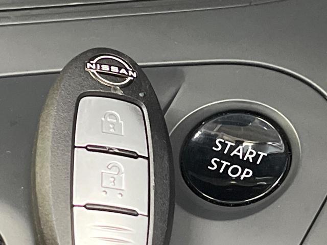 ノート Ｓ　純正９インチナビ　インテリジェントエマージェンシーブレーキ　アラウンドビューモニター　インテリジェントルームミラー　オートハイビーム　オートライト　Ｂｌｕｅｔｏｏｔｈ　フルセグ（7枚目）