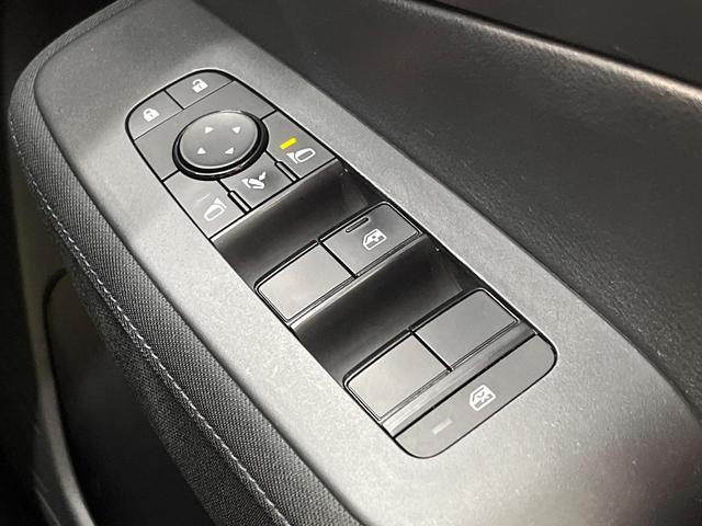 ノート Ｓ　純正９インチナビ　インテリジェントエマージェンシーブレーキ　アラウンドビューモニター　インテリジェントルームミラー　オートハイビーム　オートライト　Ｂｌｕｅｔｏｏｔｈ　フルセグ（37枚目）