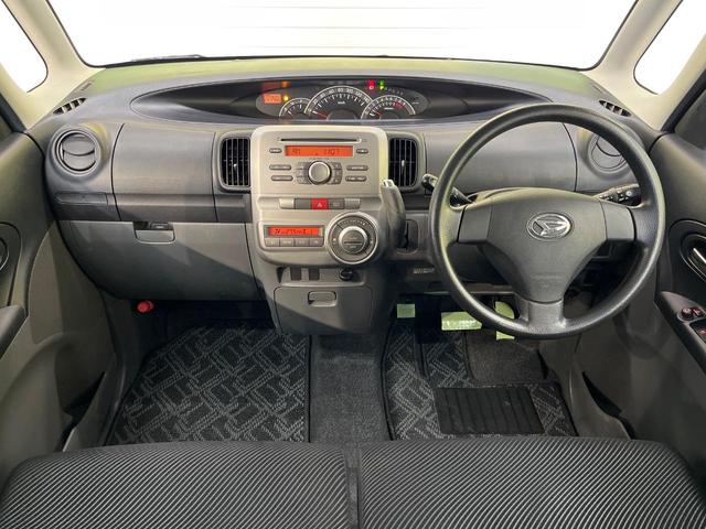 タント カスタムX 禁煙車 スマートキー HIDヘッド 純正14インチアルミ オートエアコン CD 電動格納ドアミラー(2枚目)