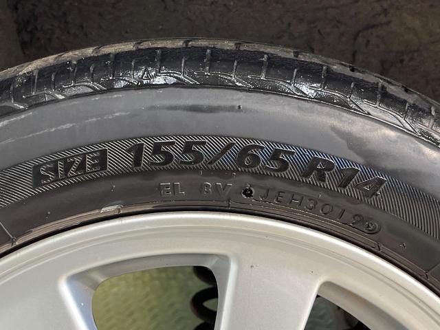 タント カスタムX 禁煙車 スマートキー HIDヘッド 純正14インチアルミ オートエアコン CD 電動格納ドアミラー(30枚目)