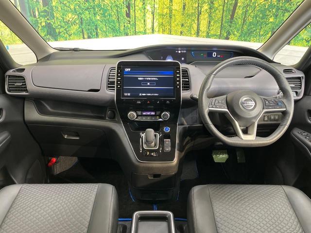 セレナ ｅ－パワー　ハイウェイスターＶ　純正１０インチナビ　フリップダウンモニター　ハンズフリー両側パワースライドドア　インテリジェントルームミラー　プロパイロット　アラウンドビューモニター　防水シート　ＢＳＭ　電動パーキングブレーキ（2枚目）