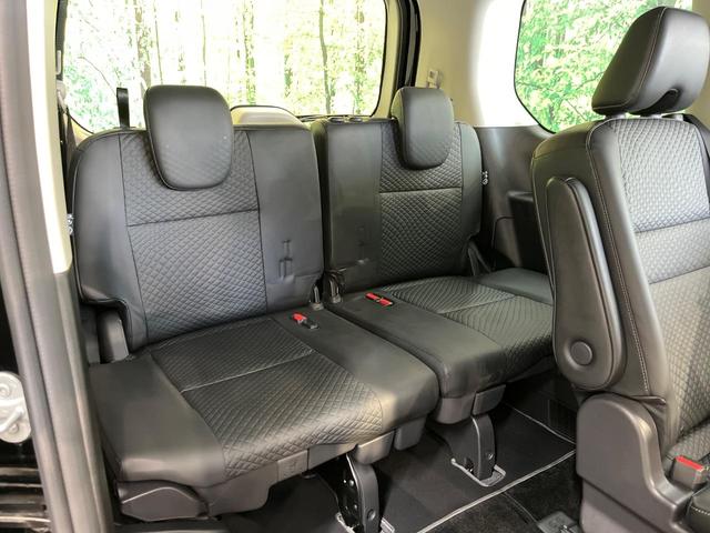 セレナ ｅ－パワー　ハイウェイスターＶ　純正１０インチナビ　フリップダウンモニター　ハンズフリー両側パワースライドドア　インテリジェントルームミラー　プロパイロット　アラウンドビューモニター　防水シート　ＢＳＭ　電動パーキングブレーキ（10枚目）