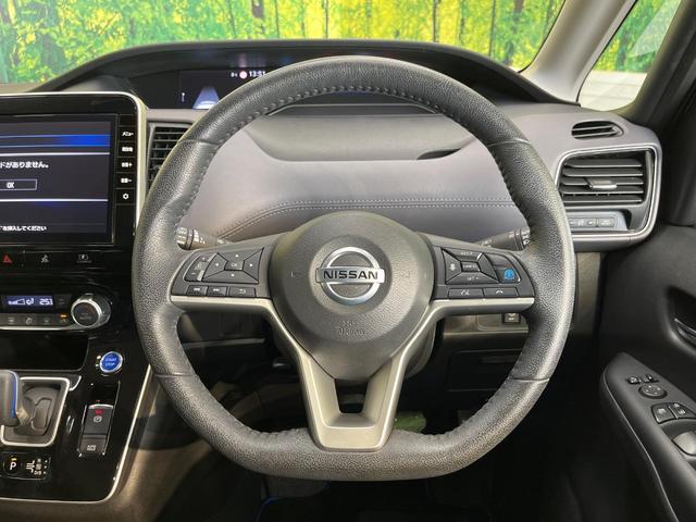 セレナ ｅ－パワー　ハイウェイスターＶ　純正１０インチナビ　フリップダウンモニター　ハンズフリー両側パワースライドドア　インテリジェントルームミラー　プロパイロット　アラウンドビューモニター　防水シート　ＢＳＭ　電動パーキングブレーキ（12枚目）