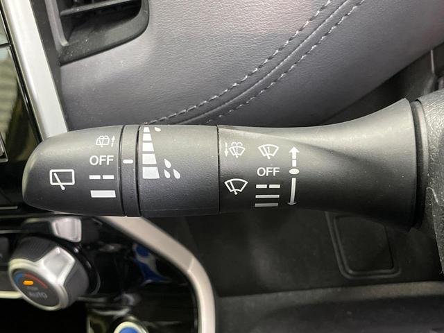 セレナ ｅ－パワー　ハイウェイスターＶ　純正１０インチナビ　フリップダウンモニター　ハンズフリー両側パワースライドドア　インテリジェントルームミラー　プロパイロット　アラウンドビューモニター　防水シート　ＢＳＭ　電動パーキングブレーキ（36枚目）