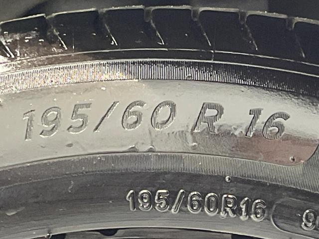 セレナ ｅ－パワー　ハイウェイスターＶ　純正１０インチナビ　フリップダウンモニター　ハンズフリー両側パワースライドドア　インテリジェントルームミラー　プロパイロット　アラウンドビューモニター　防水シート　ＢＳＭ　電動パーキングブレーキ（59枚目）