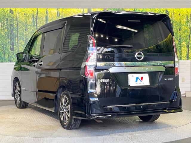 セレナ ｅ－パワー　ハイウェイスターＶ　純正１０インチナビ　フリップダウンモニター　ハンズフリー両側パワースライドドア　インテリジェントルームミラー　プロパイロット　アラウンドビューモニター　防水シート　ＢＳＭ　電動パーキングブレーキ（64枚目）