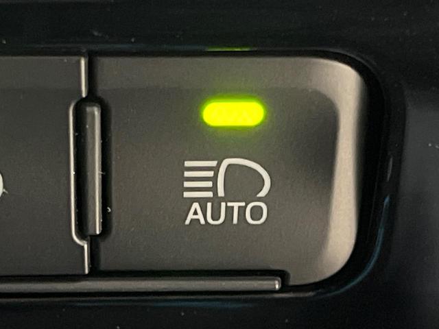 プリウス Aツーリングセレクション モデリスタエアロ 純正9型ナビ バックカメラ トヨタセーフティセンス レーダークルーズ 禁煙車 合皮シート 前席シートヒーター パワーシート コーナーセンサー LEDヘッドライト ETC(43枚目)