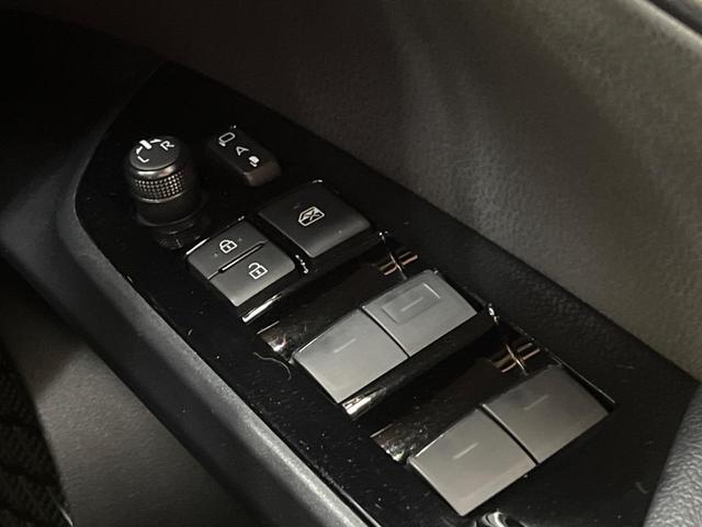 プリウス Aツーリングセレクション モデリスタエアロ 純正9型ナビ バックカメラ トヨタセーフティセンス レーダークルーズ 禁煙車 合皮シート 前席シートヒーター パワーシート コーナーセンサー LEDヘッドライト ETC(55枚目)