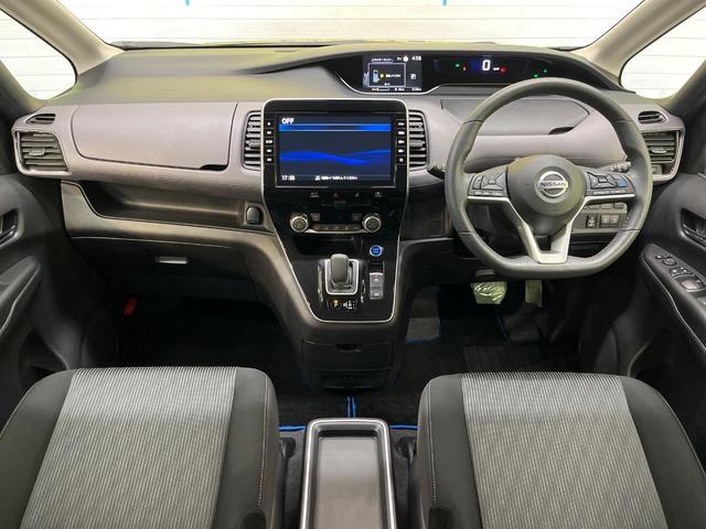 セレナ e-パワー ハイウェイスターV 純正10型ナビ フリップダウンモニター アラウンドビューモニター ハンズフリーパワースライドドア プロパイロット 禁煙車 クリアランスソナー ブラインドスポットモニター オートブレーキホールド ETC(2枚目)