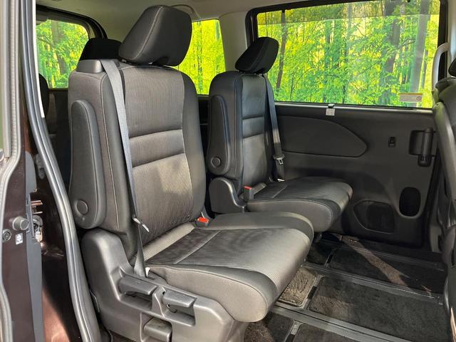 セレナ e-パワー ハイウェイスターV 純正10型ナビ フリップダウンモニター アラウンドビューモニター ハンズフリーパワースライドドア プロパイロット 禁煙車 クリアランスソナー ブラインドスポットモニター オートブレーキホールド ETC(9枚目)