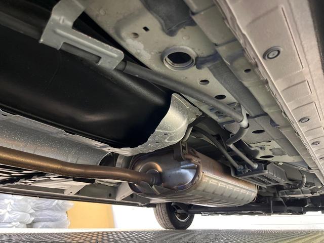 セレナ e-パワー ハイウェイスターV 純正10型ナビ フリップダウンモニター アラウンドビューモニター ハンズフリーパワースライドドア プロパイロット 禁煙車 クリアランスソナー ブラインドスポットモニター オートブレーキホールド ETC(23枚目)