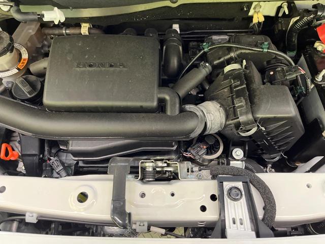 Ｎ－ＢＯＸ ベースグレード　電動スライドドア　ホンダセンシング　アダプテイブクルーズコントロール　禁煙車　コーナーセンサー　スマートキー　ＬＥＤヘッド　ＥＴＣ　車線逸脱警報　オートライト　オートエアコン　ＣＤ再生（18枚目）