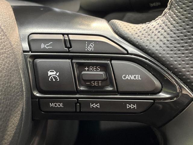 アクア ＧＲスポーツ　純正１０．５型ディスプレイオーディオ　バックカメラ　１００Ｖ電源　セーフティセンス　レーダークルーズ　禁煙車　ハーフレザーシート　コーナーセンサー　スマートキー　ＬＥＤヘッド　ＥＴＣ　オートハイビーム（6枚目）