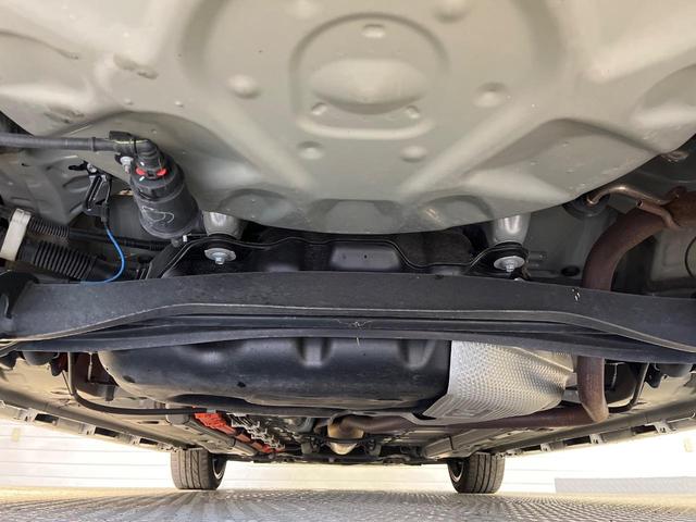 アクア ＧＲスポーツ　純正１０．５型ディスプレイオーディオ　バックカメラ　１００Ｖ電源　セーフティセンス　レーダークルーズ　禁煙車　ハーフレザーシート　コーナーセンサー　スマートキー　ＬＥＤヘッド　ＥＴＣ　オートハイビーム（19枚目）