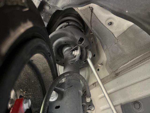 アクア ＧＲスポーツ　純正１０．５型ディスプレイオーディオ　バックカメラ　１００Ｖ電源　セーフティセンス　レーダークルーズ　禁煙車　ハーフレザーシート　コーナーセンサー　スマートキー　ＬＥＤヘッド　ＥＴＣ　オートハイビーム（20枚目）