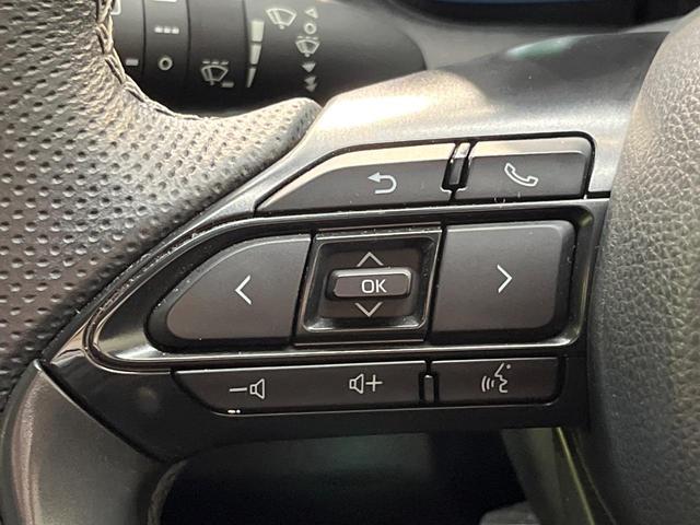 アクア ＧＲスポーツ　純正１０．５型ディスプレイオーディオ　バックカメラ　１００Ｖ電源　セーフティセンス　レーダークルーズ　禁煙車　ハーフレザーシート　コーナーセンサー　スマートキー　ＬＥＤヘッド　ＥＴＣ　オートハイビーム（45枚目）