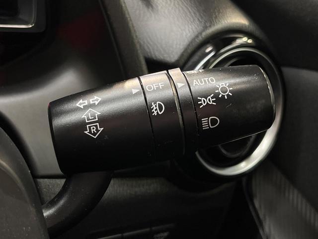 デミオ ＸＤツーリング　ディーゼル（軽油）　コネクトナビ　スマートシティブレーキサポート　スマートキー　ＬＥＤヘッド　ＥＴＣ　クルコン　純正１６インチアルミ　オートライト　オートエアコン　Ｂｌｕｅｔｏｏｔｈ　ＣＤ　ＤＶＤ再生（44枚目）