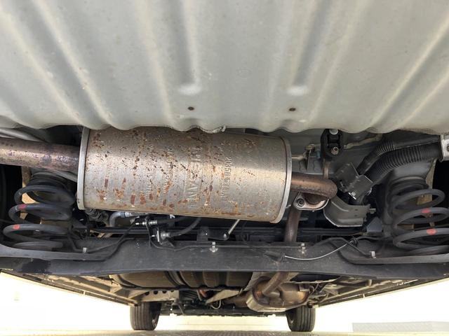 セレナ ｅ－パワー　ハイウェイスターＶ　純正１０型ナビ　後席モニター　全周囲カメラ　両側電動ドア　セーフティパックＡ　リアオートエアコン　純正１６インチＡＷ　衝突被害軽減システム　プロパイロット　禁煙車　スマートキー　ＬＥＤヘッド　ＥＴＣ（19枚目）