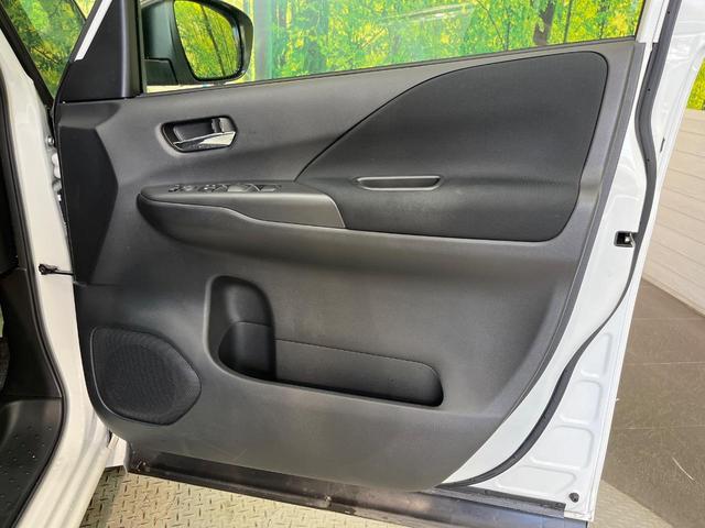 セレナ e-パワー ハイウェイスターV 純正10型ナビ 後席モニター 全周囲カメラ 両側電動ドア セーフティパックA リアオートエアコン 純正16インチAW 衝突被害軽減システム プロパイロット 禁煙車 スマートキー LEDヘッド ETC(45枚目)