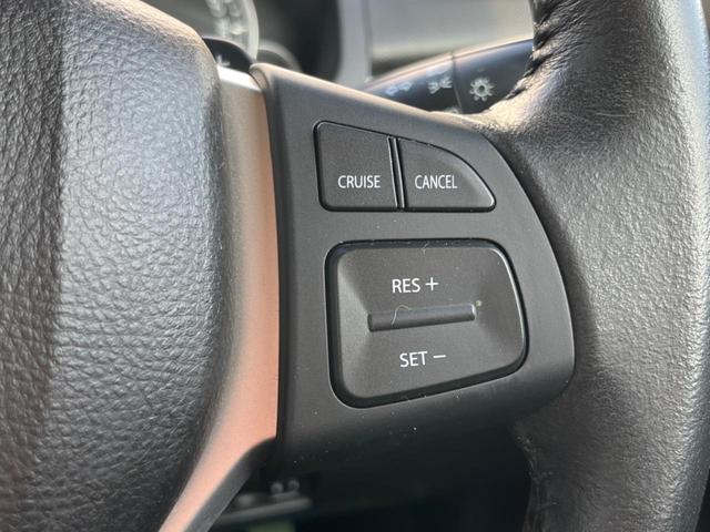 スイフト ＸＳ　ＳＤナビ　クルーズコントロール　パドルシフト　スマートキー　禁煙車　純正１６インチアルミ　電動格納ミラー　フルセグ　オートライト　ＨＩＤヘッドライト　ＥＴＣ　Ｂｌｕｅｔｏｏｔｈ　ＵＳＢ（5枚目）