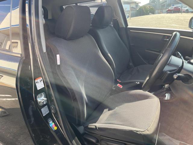 スイフト ＸＳ　ＳＤナビ　クルーズコントロール　パドルシフト　スマートキー　禁煙車　純正１６インチアルミ　電動格納ミラー　フルセグ　オートライト　ＨＩＤヘッドライト　ＥＴＣ　Ｂｌｕｅｔｏｏｔｈ　ＵＳＢ（8枚目）