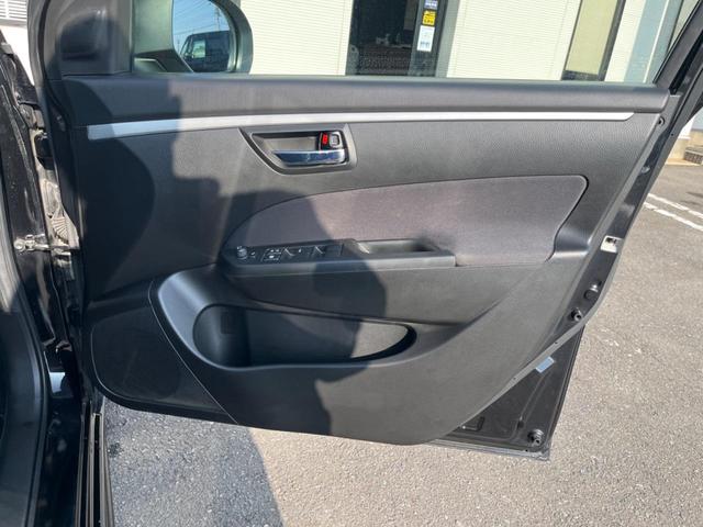 スイフト ＸＳ　ＳＤナビ　クルーズコントロール　パドルシフト　スマートキー　禁煙車　純正１６インチアルミ　電動格納ミラー　フルセグ　オートライト　ＨＩＤヘッドライト　ＥＴＣ　Ｂｌｕｅｔｏｏｔｈ　ＵＳＢ（44枚目）