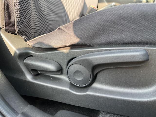 スイフト ＸＳ　ＳＤナビ　クルーズコントロール　パドルシフト　スマートキー　禁煙車　純正１６インチアルミ　電動格納ミラー　フルセグ　オートライト　ＨＩＤヘッドライト　ＥＴＣ　Ｂｌｕｅｔｏｏｔｈ　ＵＳＢ（53枚目）