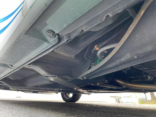 コペン セロ　ＳＤナビ　バックカメラ　５速ＭＴ　前席シートヒーター　スマートキー　ＬＥＤヘッドライト　オートラト　禁煙車　純正ＯＰ１６インチアルミホイール　Ｂｌｕｅｔｏｏｔｈ接続可　オートエアコン（20枚目）