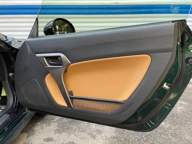 コペン セロ　ＳＤナビ　バックカメラ　５速ＭＴ　前席シートヒーター　スマートキー　ＬＥＤヘッドライト　オートラト　禁煙車　純正ＯＰ１６インチアルミホイール　Ｂｌｕｅｔｏｏｔｈ接続可　オートエアコン（29枚目）