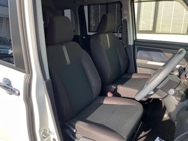 ルーミー カスタムＧ－Ｔ　ターボ　ＫＥＮＷＯＯＤ９インチナビ　アラウンドビューモニター　ＧＲエアロ　両側電動スライドドア　レーダークルーズコントロール　禁煙車　スマートアシスト　コーナーセンサー　Ｂｌｕｅｔｏｏｔｈ接続可（8枚目）