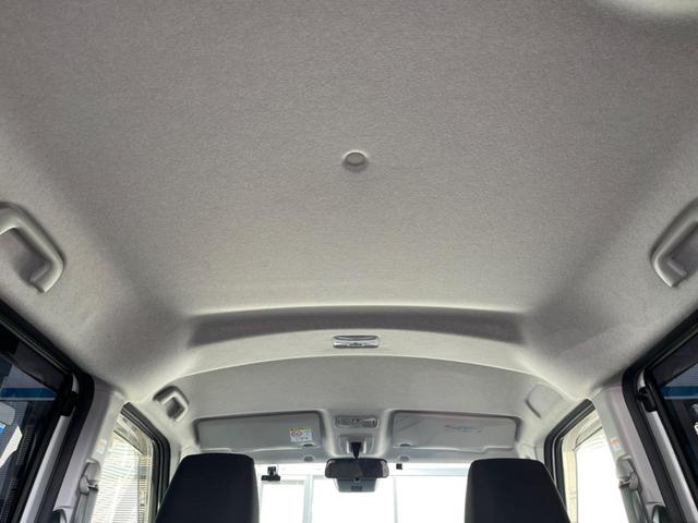 ルーミー カスタムＧ－Ｔ　ターボ　ＫＥＮＷＯＯＤ９インチナビ　アラウンドビューモニター　ＧＲエアロ　両側電動スライドドア　レーダークルーズコントロール　禁煙車　スマートアシスト　コーナーセンサー　Ｂｌｕｅｔｏｏｔｈ接続可（41枚目）