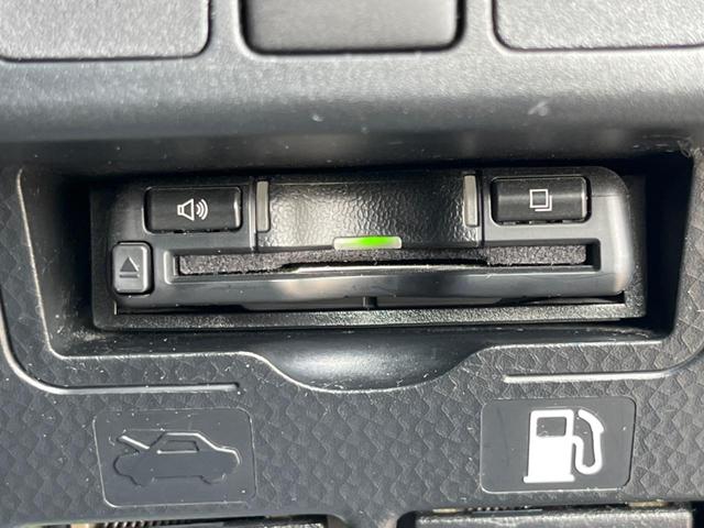 ルーミー カスタムＧ－Ｔ　ターボ　ＫＥＮＷＯＯＤ９インチナビ　アラウンドビューモニター　ＧＲエアロ　両側電動スライドドア　レーダークルーズコントロール　禁煙車　スマートアシスト　コーナーセンサー　Ｂｌｕｅｔｏｏｔｈ接続可（48枚目）