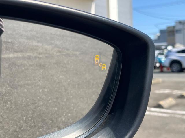 デミオ １３Ｓ　メーカーナビ　バックカメラ　ＣＤ／ＤＶＤ　Ｂｌｕｅｔｏｏｔｈ　シートヒーター　禁煙車　ＢＳＭ　ＬＥＤヘッドライト　ＥＴＣ　スマートキー　オートエアコン　オートライト（6枚目）