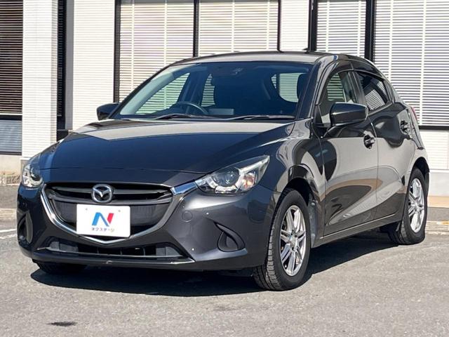 デミオ １３Ｓ　メーカーナビ　バックカメラ　ＣＤ／ＤＶＤ　Ｂｌｕｅｔｏｏｔｈ　シートヒーター　禁煙車　ＢＳＭ　ＬＥＤヘッドライト　ＥＴＣ　スマートキー　オートエアコン　オートライト（22枚目）