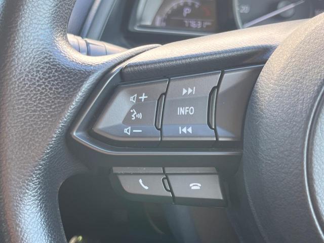 デミオ １３Ｓ　メーカーナビ　バックカメラ　ＣＤ／ＤＶＤ　Ｂｌｕｅｔｏｏｔｈ　シートヒーター　禁煙車　ＢＳＭ　ＬＥＤヘッドライト　ＥＴＣ　スマートキー　オートエアコン　オートライト（38枚目）