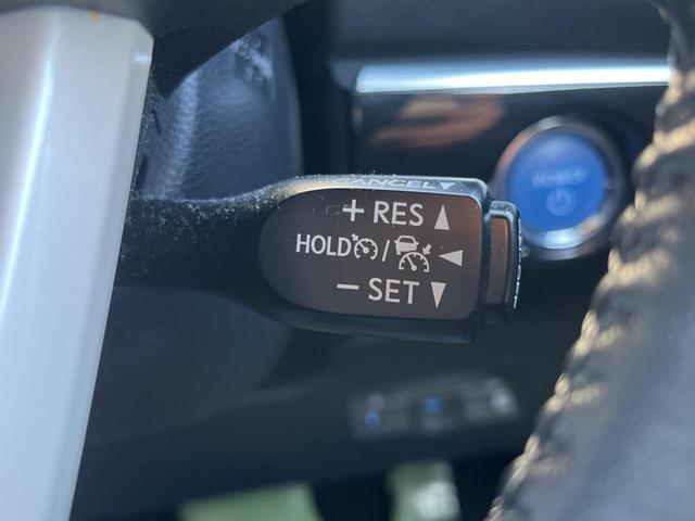 �y���[�_�[�N���[�Y�R���g���[���z�������H�ł̒��������s���y�ɁI�I�����ő��x��ۂN���[�Y�R���g���[�����A�Փˌy���V�X�e���ƘA�g���A�O���̎ԗ������m���ĎԊԂ�ۂ悤�ɑ��x���߂��Ă���܂��I�I