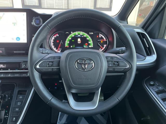 ヴォクシー Ｓ－Ｚ　純正１０．５型ナビ　後席モニター　バックカメラ　両側電動ドア　セーフティセンス　レーダークルーズ　禁煙車　ハーフレザーシート　前席シートヒーター　コーナーセンサー　スマートキー　ＬＥＤヘッド　ＥＴＣ（12枚目）