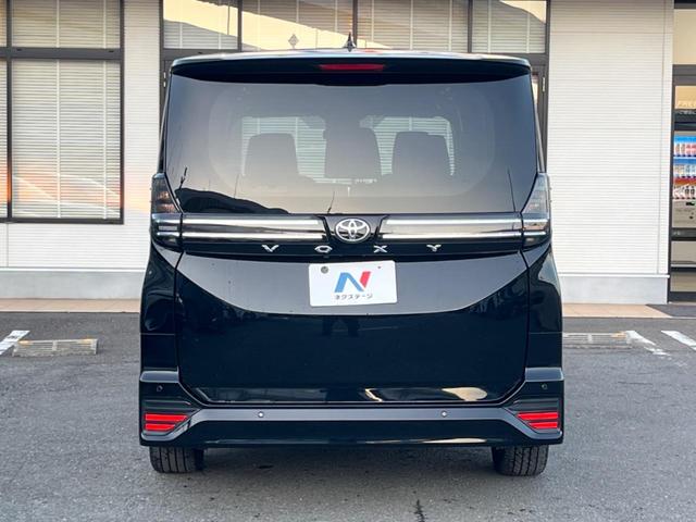 ヴォクシー Ｓ－Ｚ　純正１０．５型ナビ　後席モニター　バックカメラ　両側電動ドア　セーフティセンス　レーダークルーズ　禁煙車　ハーフレザーシート　前席シートヒーター　コーナーセンサー　スマートキー　ＬＥＤヘッド　ＥＴＣ（16枚目）