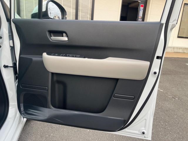 フリード エアー　ＥＸ　純正８型ディスプレイオーディオ　バックカメラ　登録済未使用車　両側電動ドア　ホンダセンシング　レーダークルーズ　ハーフレザーシート　シートヒーター　コーナーセンサー　スマートキー　ＬＥＤヘッド（42枚目）