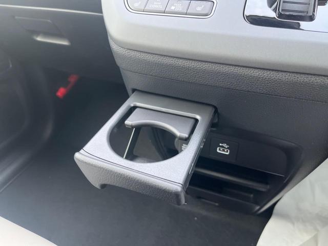 フリード エアー　ＥＸ　純正８型ディスプレイオーディオ　バックカメラ　登録済未使用車　両側電動ドア　ホンダセンシング　レーダークルーズ　ハーフレザーシート　シートヒーター　コーナーセンサー　スマートキー　ＬＥＤヘッド（59枚目）