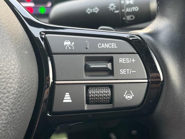 �y�A�_�v�e�B�u�N���[�Y�R���g���[���z�������H�ł̒��������s���y�ɁI�I�����ő��x��ۂN���[�Y�R���g���[�����A�Փˌy���V�X�e���ƘA�g���A�O���̎ԗ������m���ĎԊԂ�ۂ悤�ɑ��x���߂��Ă���܂��I�I