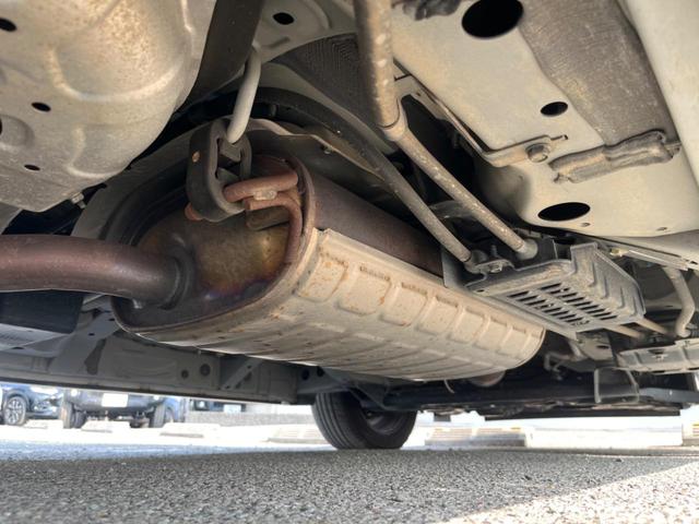 セレナ ハイウェイスターＶ　両側電動ドア　ＳＤナビ　全周囲カメラ　衝突被害軽減システム　禁煙車　コーナーセンサー　スマートキー　ＬＥＤヘッド　ビルトインＥＴＣ　純正１６インチアルミ　車線逸脱警報　オートライト　オートエアコン（21枚目）