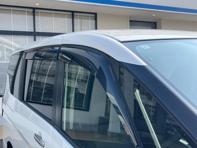 セレナ ハイウェイスターＶ　両側電動ドア　ＳＤナビ　全周囲カメラ　衝突被害軽減システム　禁煙車　コーナーセンサー　スマートキー　ＬＥＤヘッド　ビルトインＥＴＣ　純正１６インチアルミ　車線逸脱警報　オートライト　オートエアコン（29枚目）