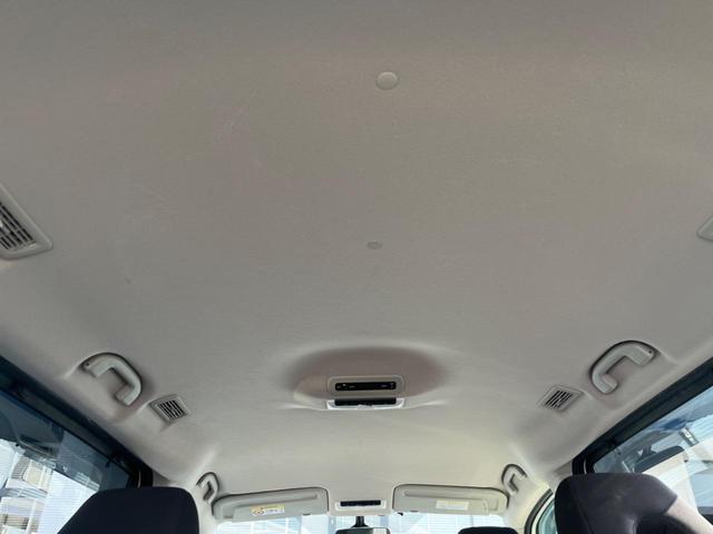 セレナ ハイウェイスターＶ　両側電動ドア　ＳＤナビ　全周囲カメラ　衝突被害軽減システム　禁煙車　コーナーセンサー　スマートキー　ＬＥＤヘッド　ビルトインＥＴＣ　純正１６インチアルミ　車線逸脱警報　オートライト　オートエアコン（41枚目）