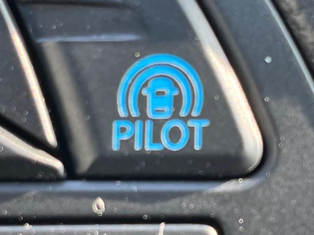 セレナ ハイウェイスターＶ　両側電動ドア　ＳＤナビ　全周囲カメラ　衝突被害軽減システム　禁煙車　コーナーセンサー　スマートキー　ＬＥＤヘッド　ビルトインＥＴＣ　純正１６インチアルミ　車線逸脱警報　オートライト　オートエアコン（56枚目）