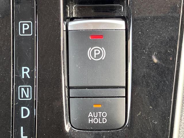 セレナ ハイウェイスターＶ　両側電動ドア　ＳＤナビ　全周囲カメラ　衝突被害軽減システム　禁煙車　コーナーセンサー　スマートキー　ＬＥＤヘッド　ビルトインＥＴＣ　純正１６インチアルミ　車線逸脱警報　オートライト　オートエアコン（57枚目）